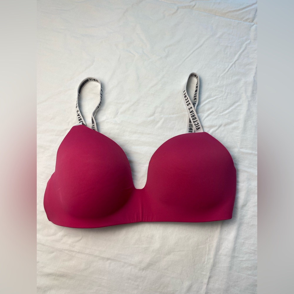 Victoria's‎ Secret Bra size 36D